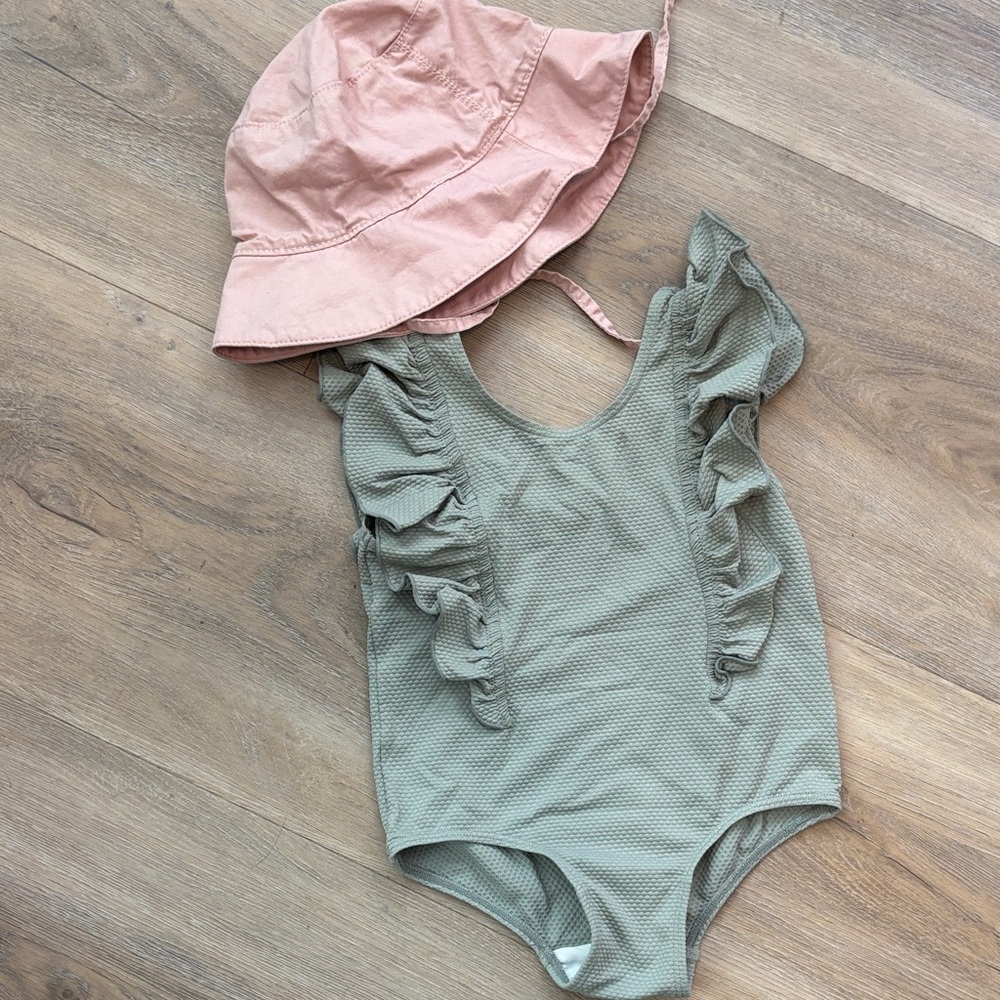 H&M BATHING SUIT AND HAT BUNDLE